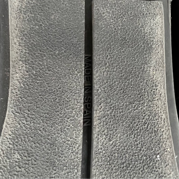 482egu Stuart Weitzman shimmery textile lace up sneakers women 7 gold si… - Picture 9 of 14